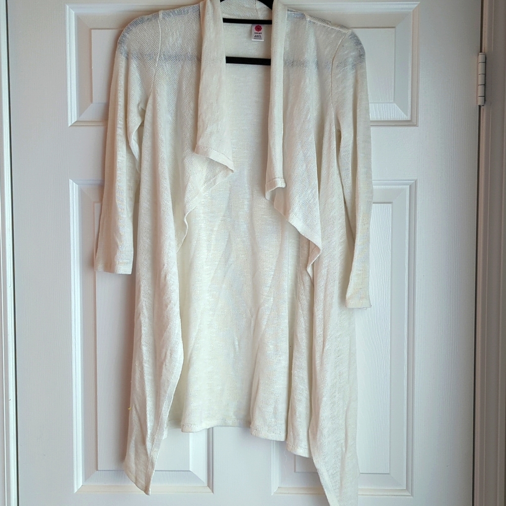 3/$15 - Total Girl "TG" M White Long Sweater